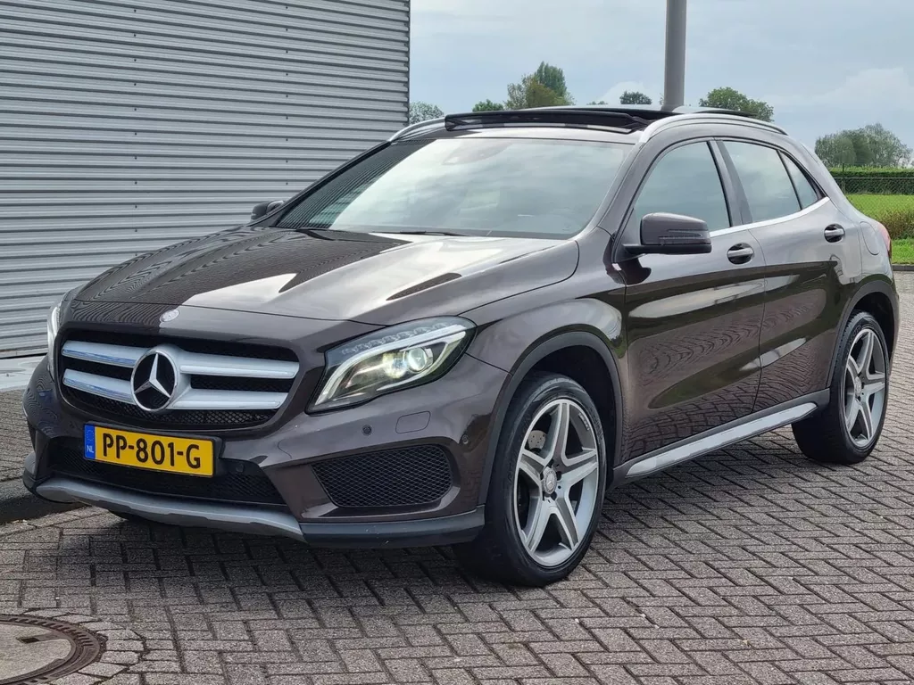 Mercedes-Benz GLA-klasse 220 CDI 4Matic 4Matic AMG Edition Bj 2015