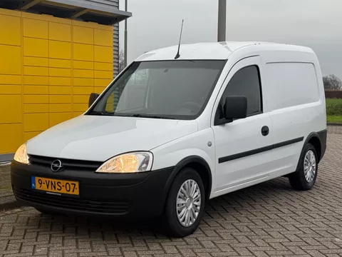 Opel Combo 1.3CDTI Base 600kg Bj 2011 AIRCO APK